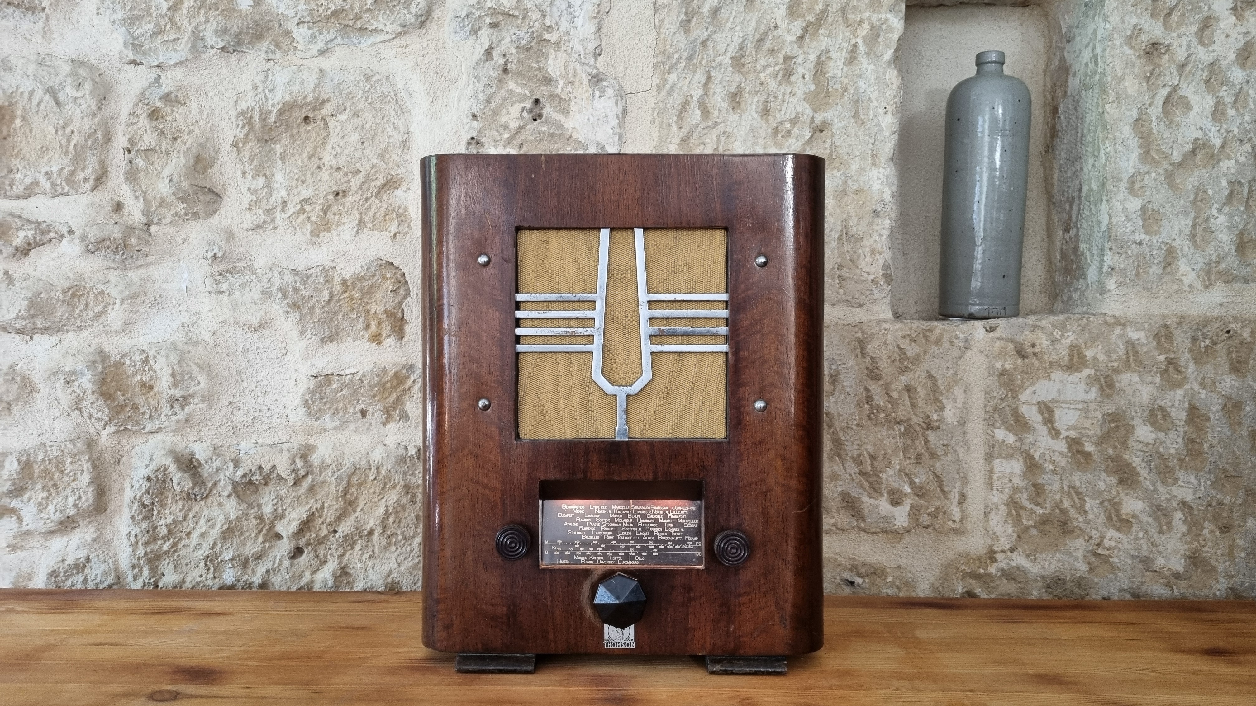 Ducretet-Thomson C42