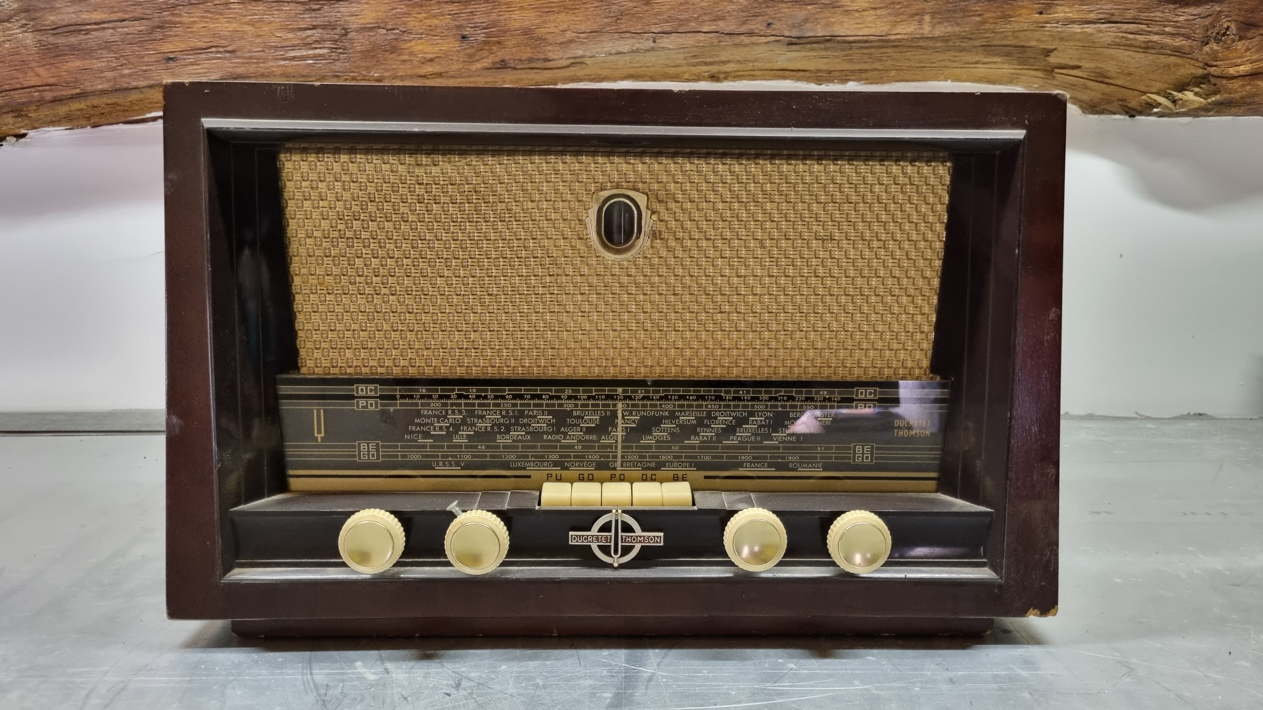 Ducretet-Thomson L835